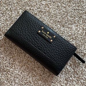 NWT: Kate Spade Bay Street Stacy Wallet